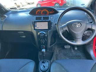 2009 Toyota Vitz - Thumbnail