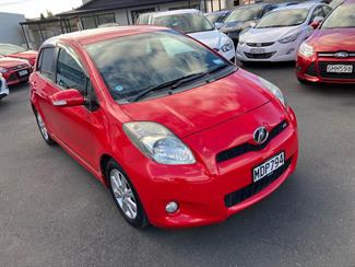 2009 Toyota Vitz - Thumbnail