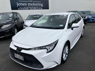 2020 Toyota Corolla - Thumbnail