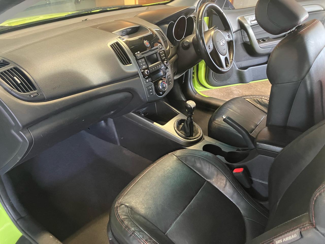 2010 Kia Koup