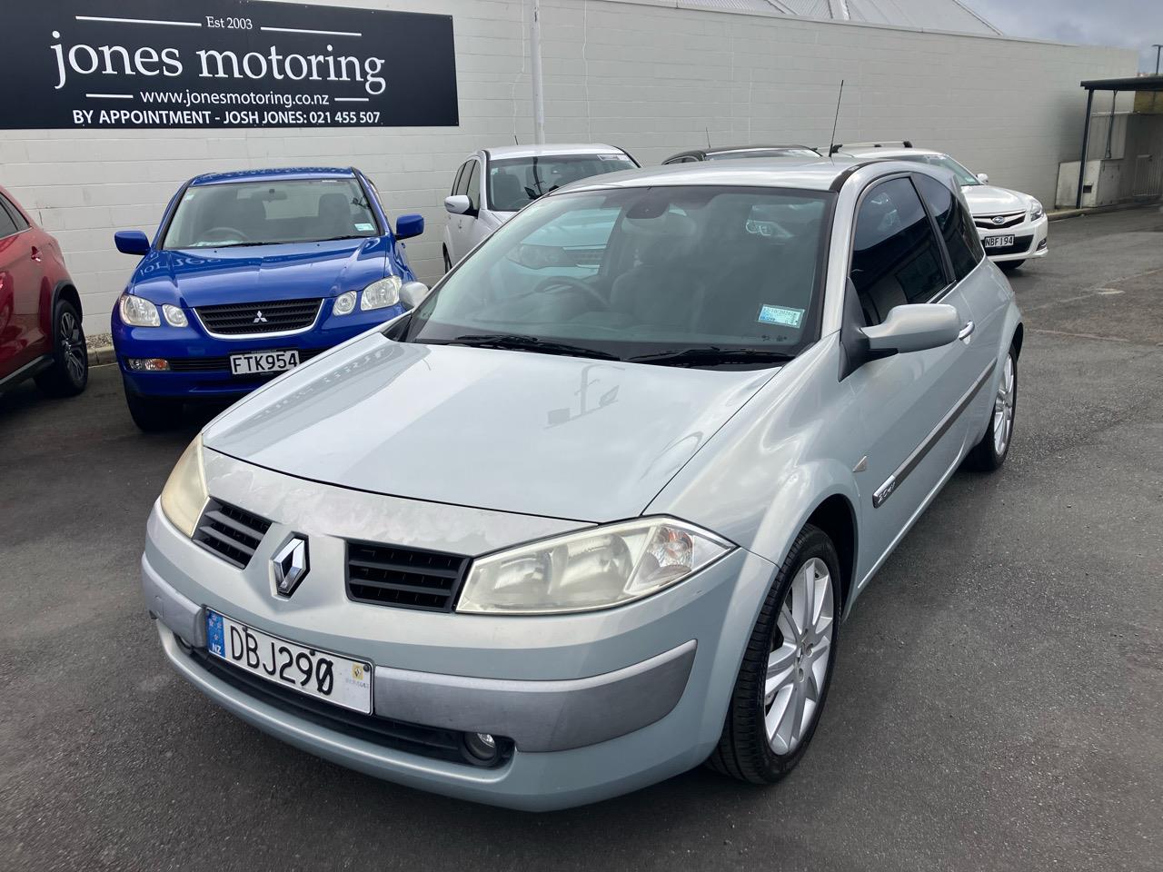2004 Renault Megane