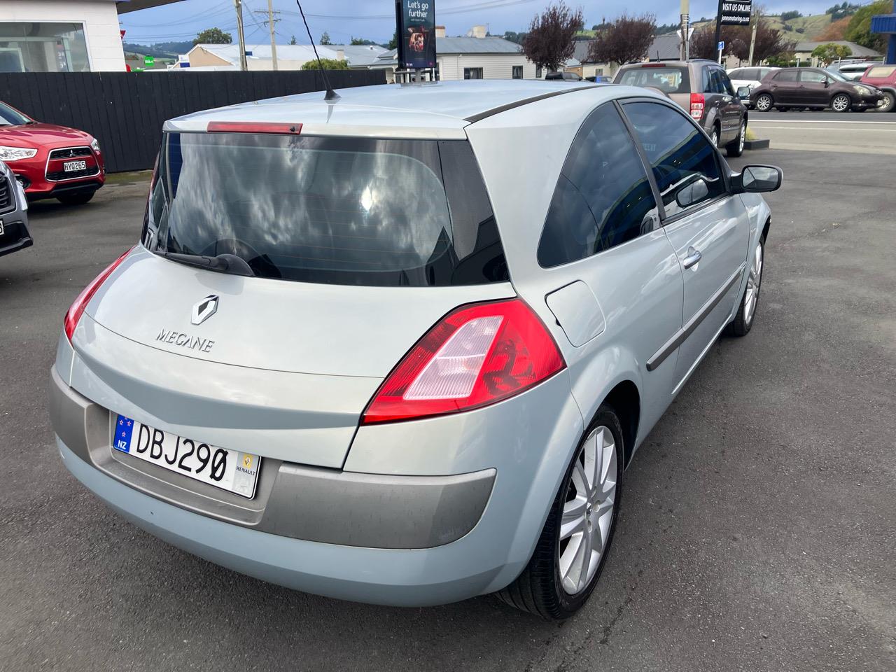 2004 Renault Megane