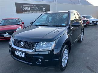 2008 Suzuki Grand Vitara - Thumbnail