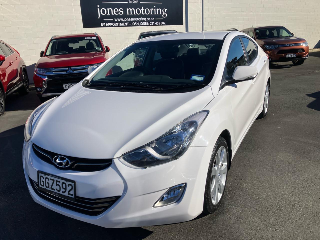 2012 Hyundai Elantra
