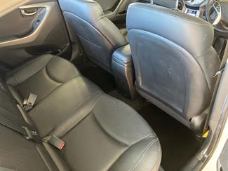 2012 Hyundai Elantra - Thumbnail