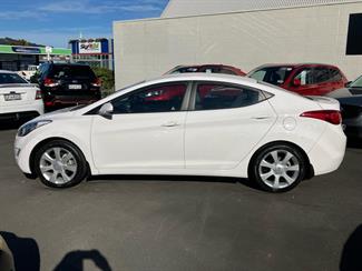 2012 Hyundai Elantra - Thumbnail