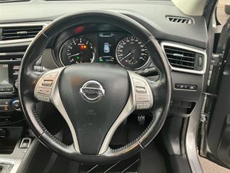 2017 Nissan Qashqai - Thumbnail