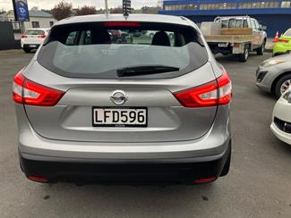 2017 Nissan Qashqai - Thumbnail