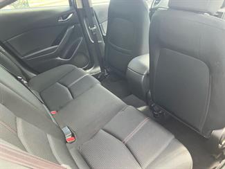 2019 Mazda Mazda3 - Thumbnail