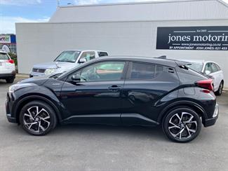 2018 Toyota C-Hr - Thumbnail
