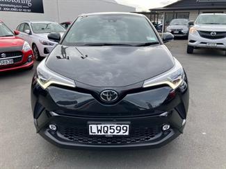2018 Toyota C-Hr - Thumbnail
