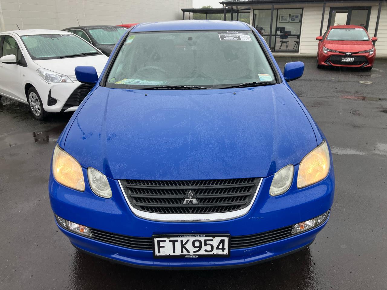 2002 Mitsubishi Airtrek
