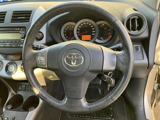 2006 Toyota Rav4 - Thumbnail