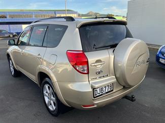2006 Toyota Rav4 - Thumbnail
