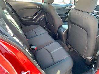2018 Mazda Mazda3 - Thumbnail