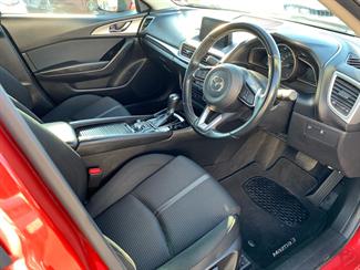 2018 Mazda Mazda3 - Thumbnail