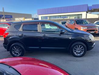2007 Nissan Dualis - Thumbnail