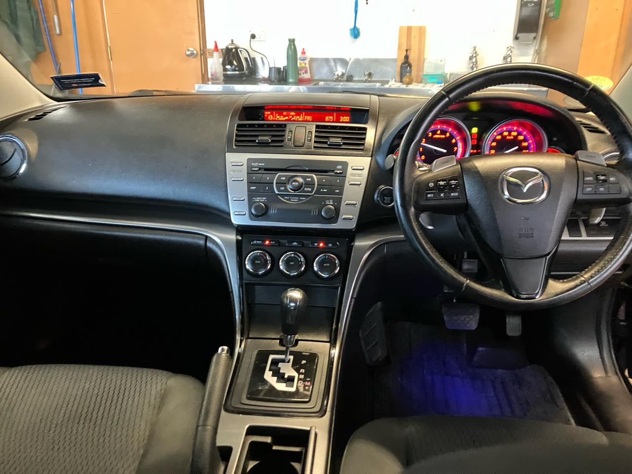 2010 Mazda Atenza