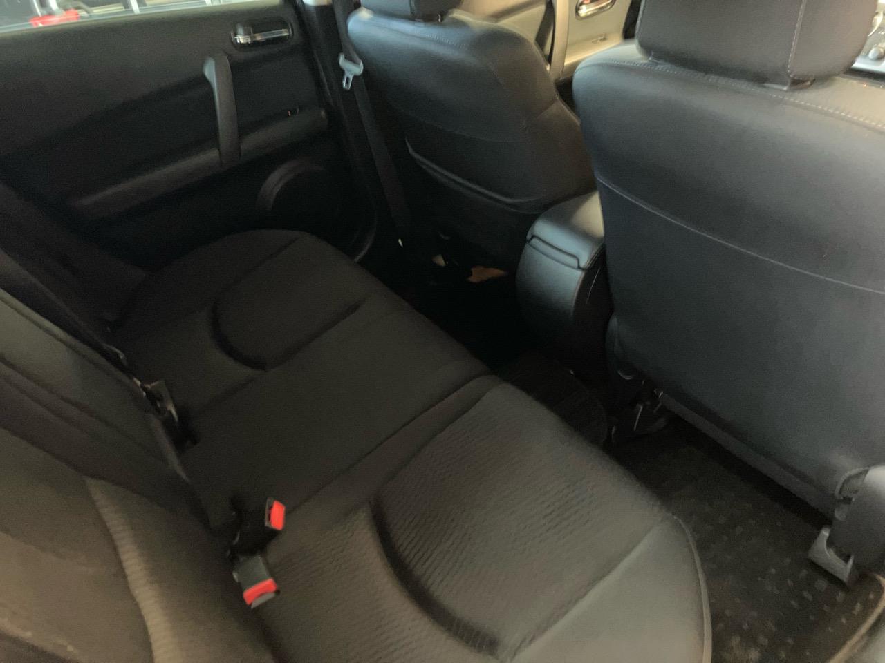 2010 Mazda Atenza