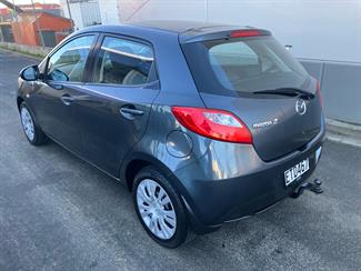 2008 Mazda Mazda2 - Thumbnail