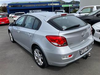 2015 Holden Cruze - Thumbnail