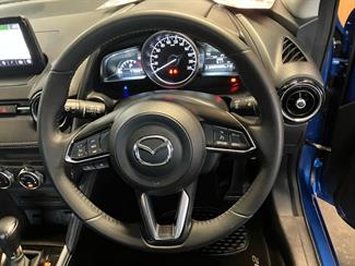 2017 Mazda Mazda2 - Thumbnail