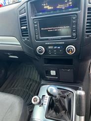 2008 Mitsubishi Pajero - Thumbnail