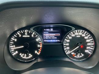 2019 Nissan Pathfinder - Thumbnail