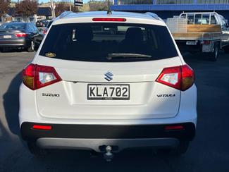 2017 Suzuki Vitara - Thumbnail