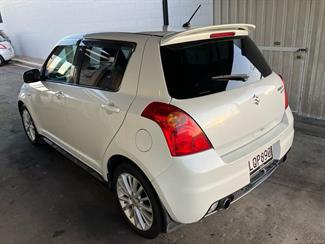 2006 Suzuki Swift - Thumbnail