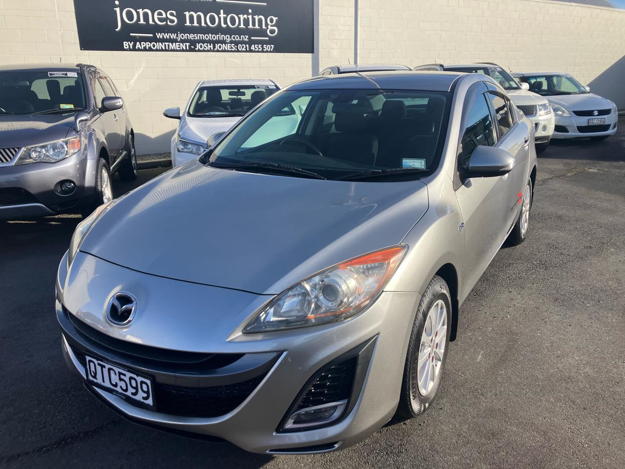 2010 Mazda Axela