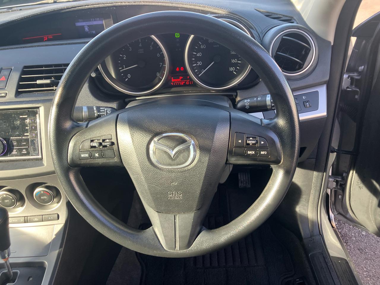 2010 Mazda Axela
