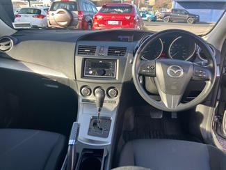 2010 Mazda Axela - Thumbnail