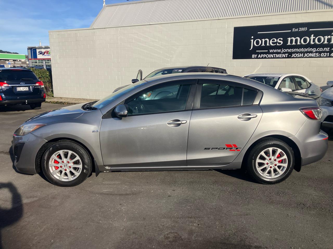 2010 Mazda Axela