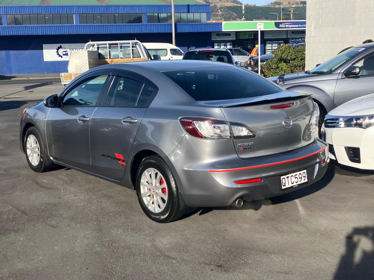 2010 Mazda Axela