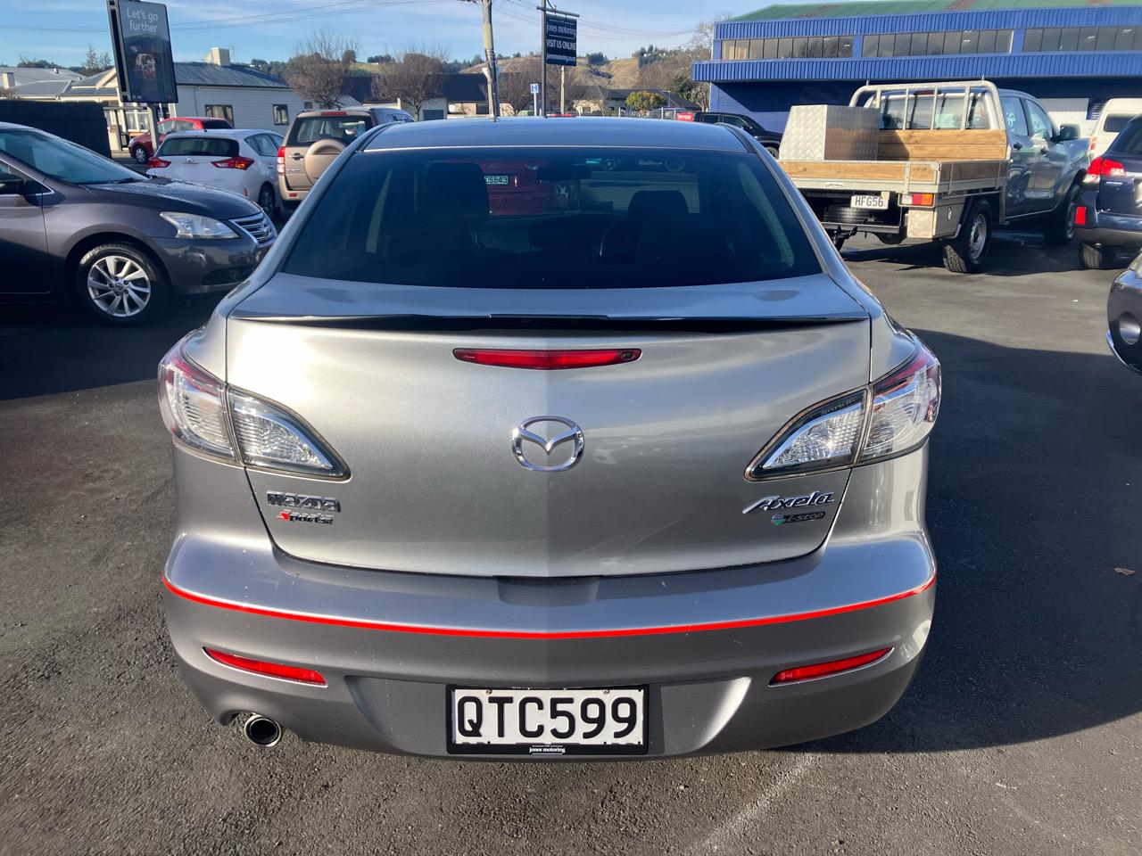 2010 Mazda Axela