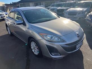 2010 Mazda Axela - Thumbnail