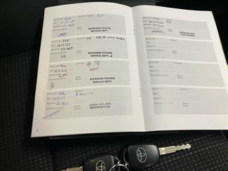 2017 Toyota Yaris - Thumbnail