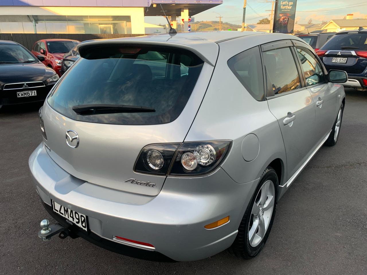 2006 Mazda Axela