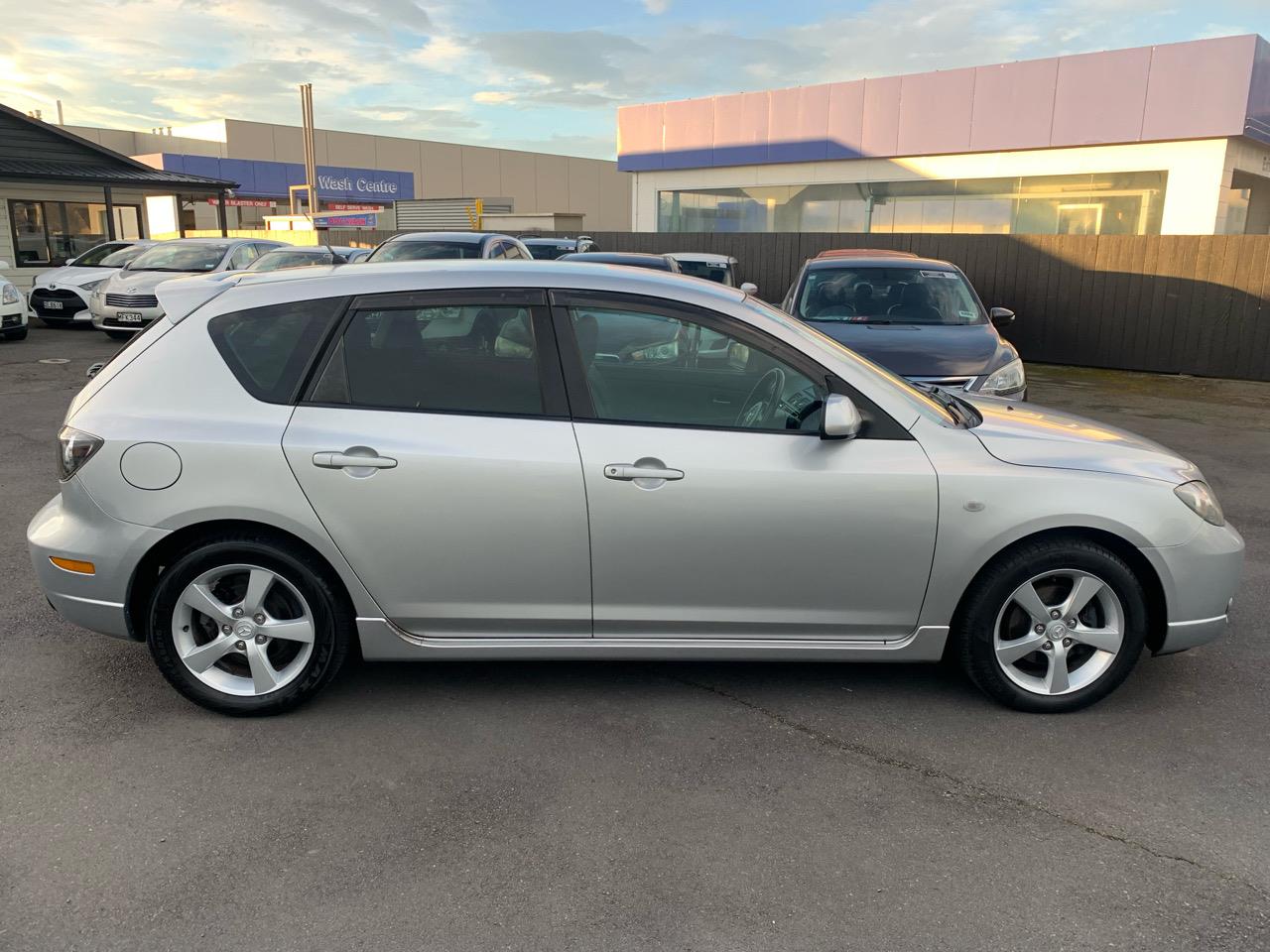 2006 Mazda Axela