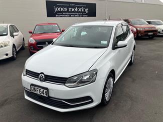 2015 Volkswagen Polo - Thumbnail