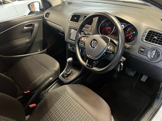 2015 Volkswagen Polo - Thumbnail