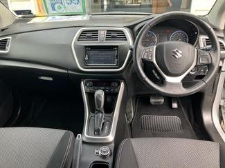 2015 Suzuki S-Cross - Thumbnail