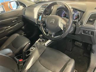2016 Citroen C4 - Thumbnail