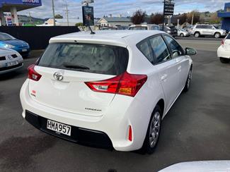 2014 Toyota Corolla - Thumbnail