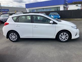 2014 Toyota Corolla - Thumbnail