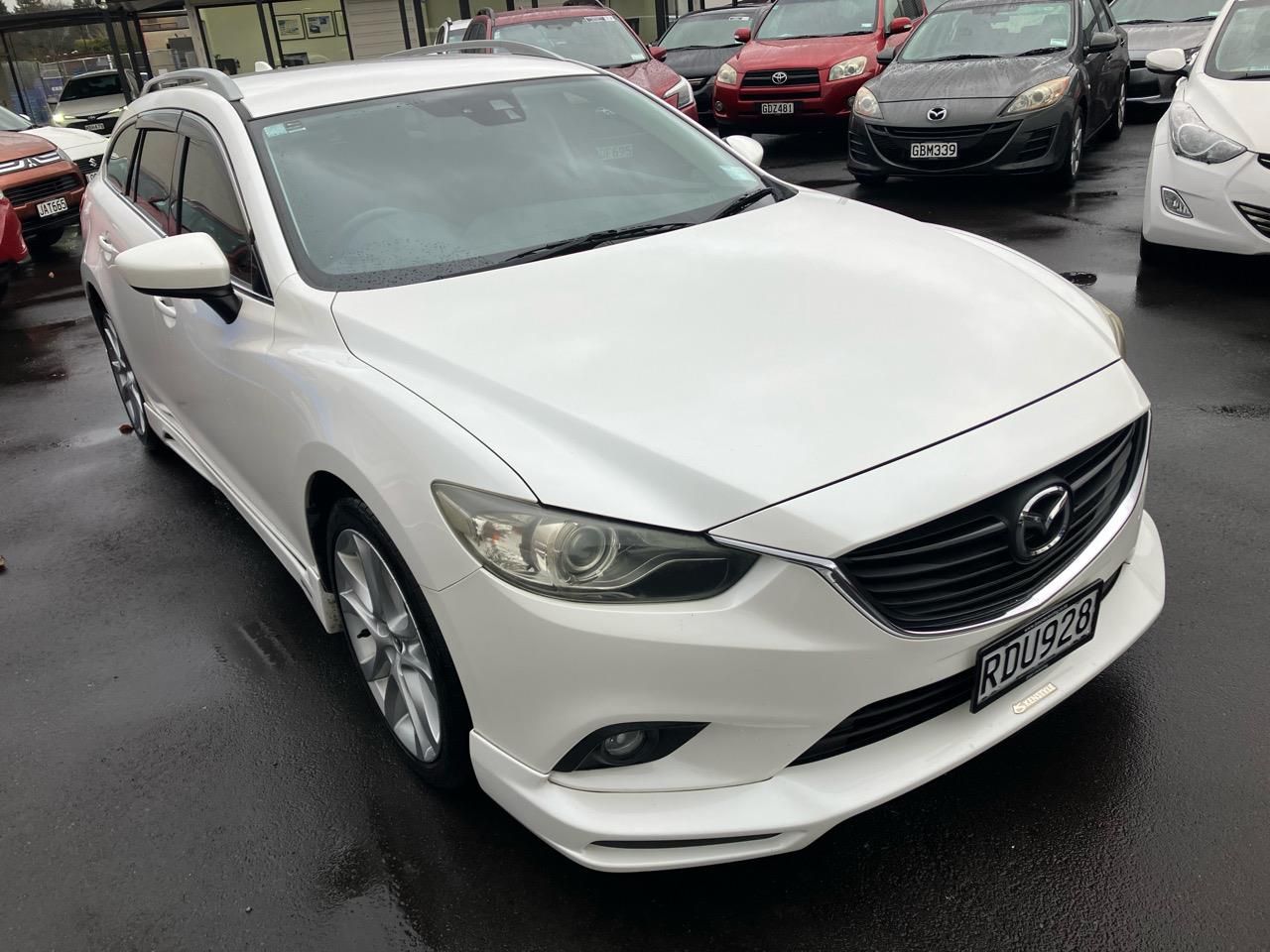 2014 Mazda Atenza
