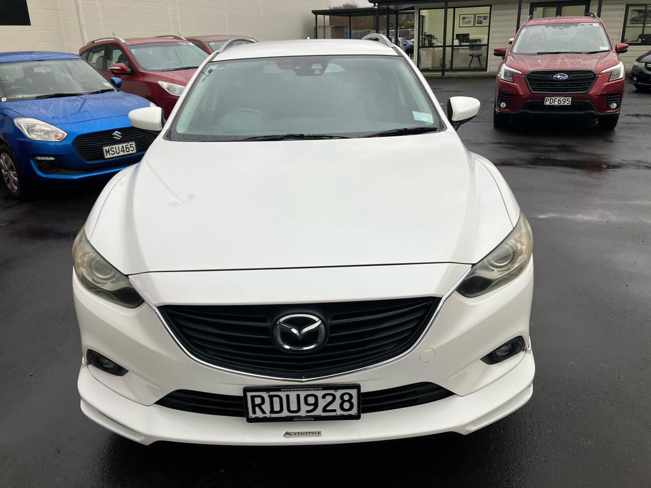 2014 Mazda Atenza