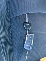 2010 Mitsubishi Rvr - Thumbnail