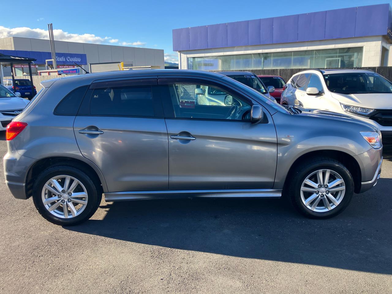 2010 Mitsubishi Rvr